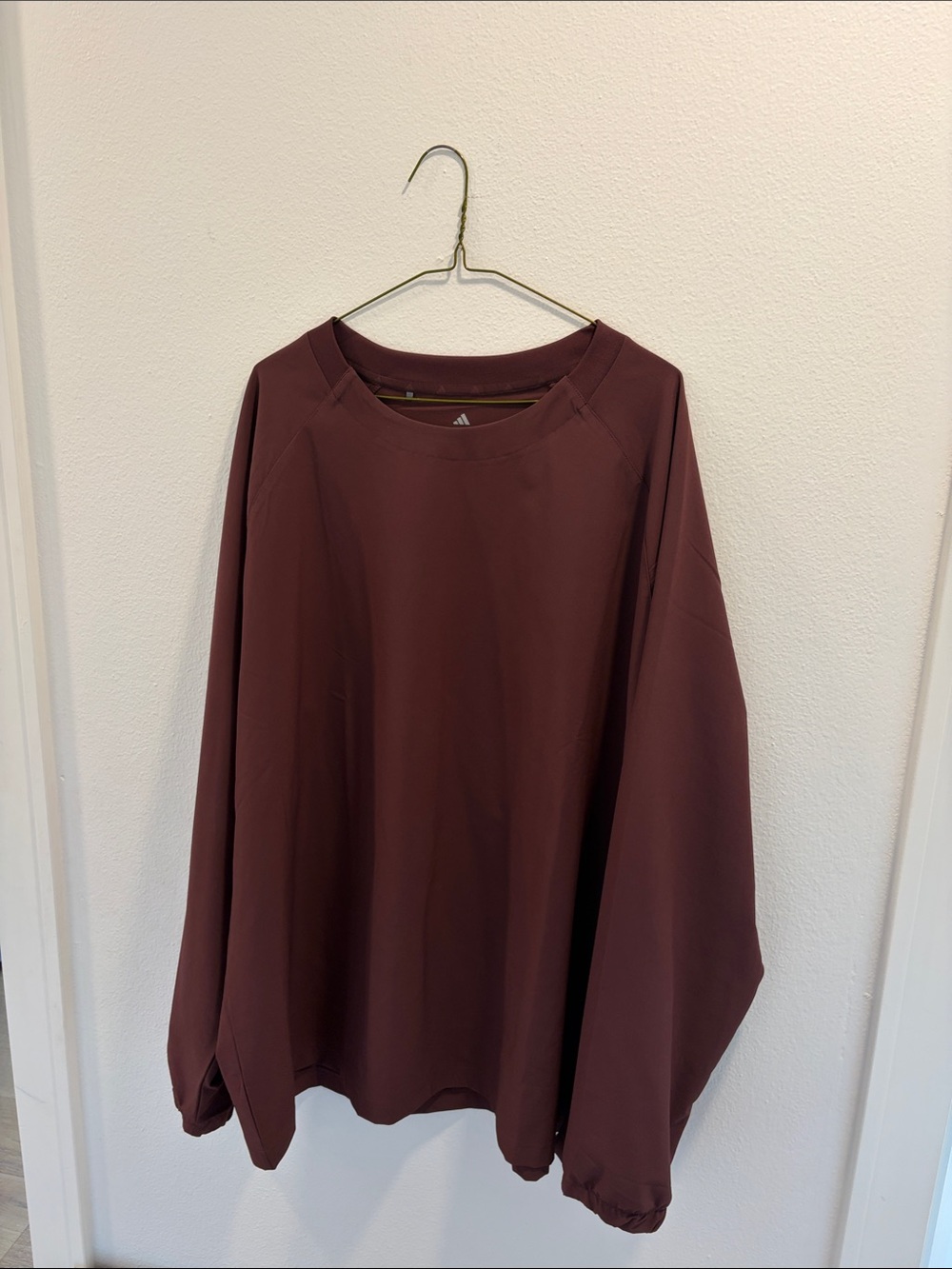 Adidas Crewneck Shirt in Maroon with White Logo